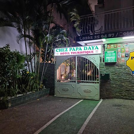 Hotel Chez Papa Daya Saint Pierre Ngoại thất bức ảnh