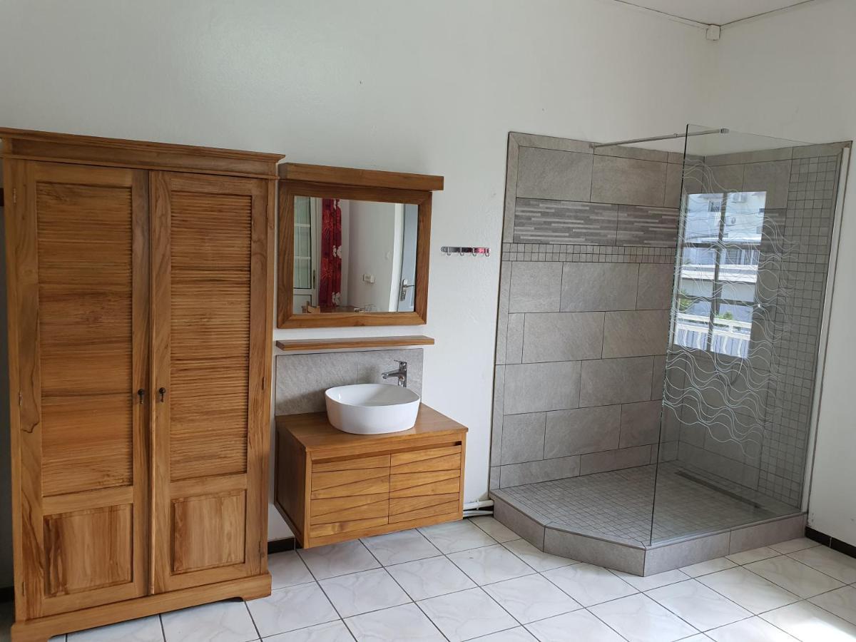 Hotel Chez Papa Daya Saint Pierre Ngoại thất bức ảnh