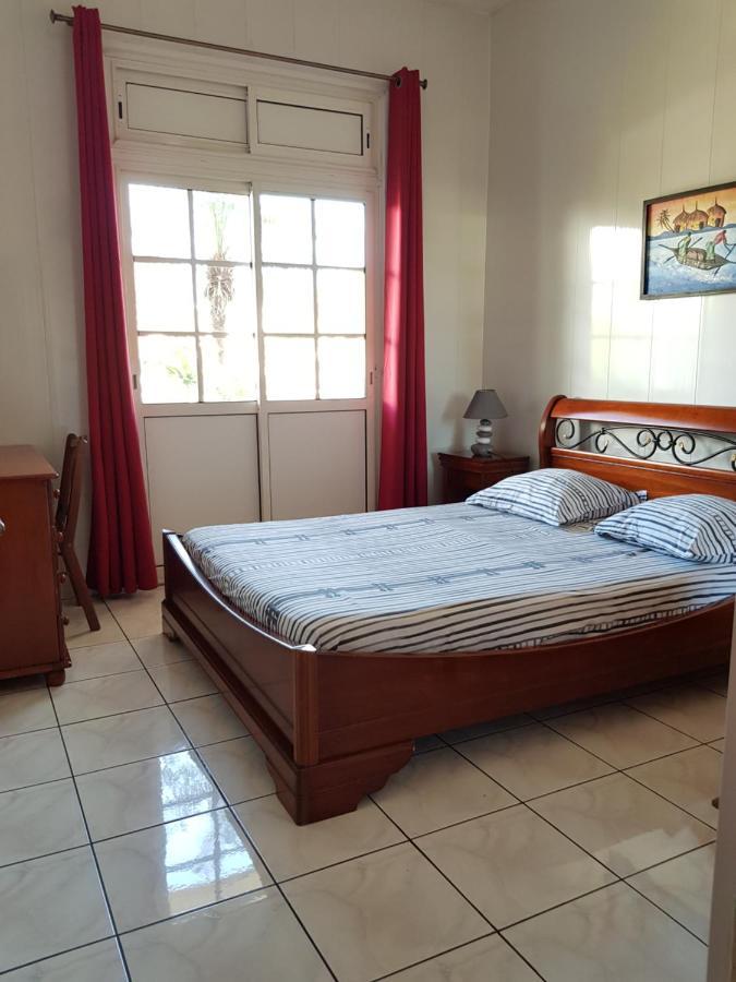 Hotel Chez Papa Daya Saint Pierre Ngoại thất bức ảnh