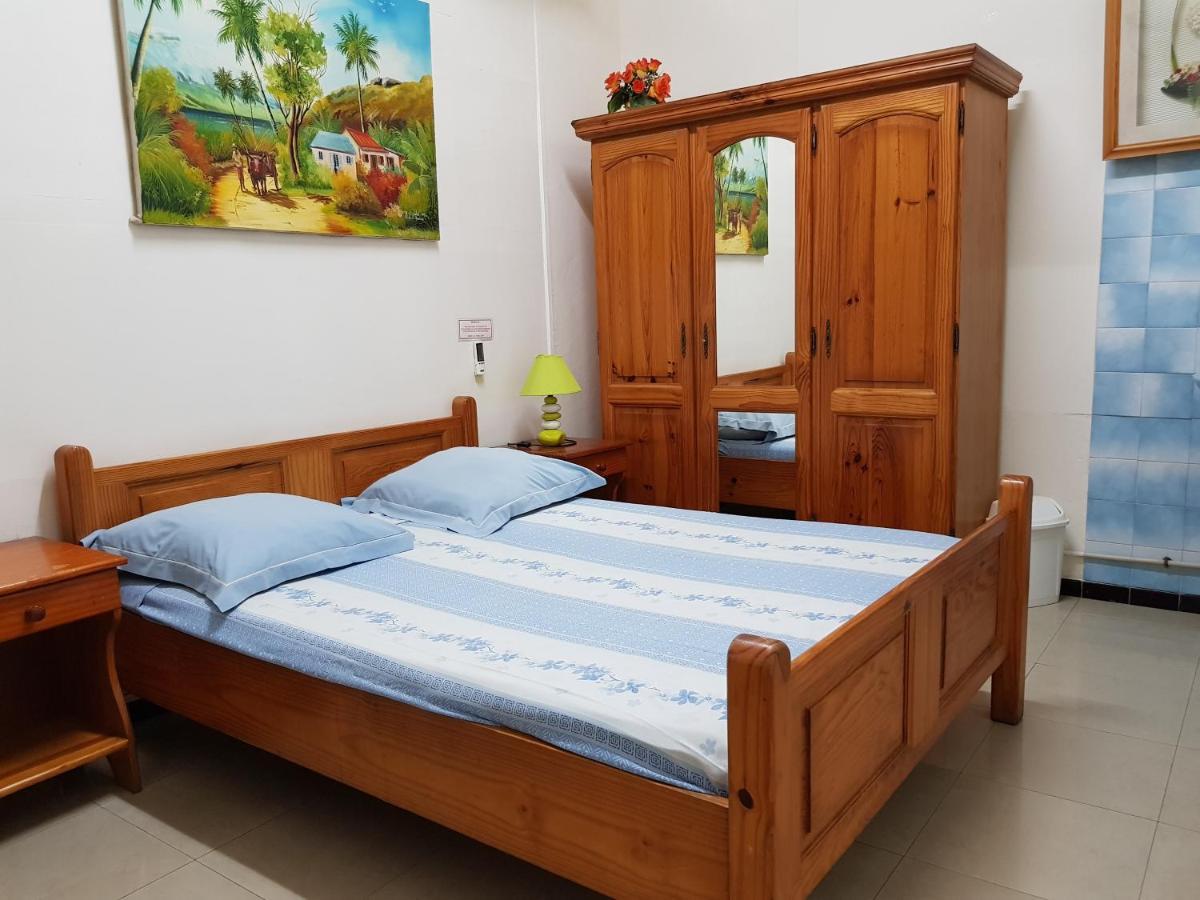 Hotel Chez Papa Daya Saint Pierre Ngoại thất bức ảnh