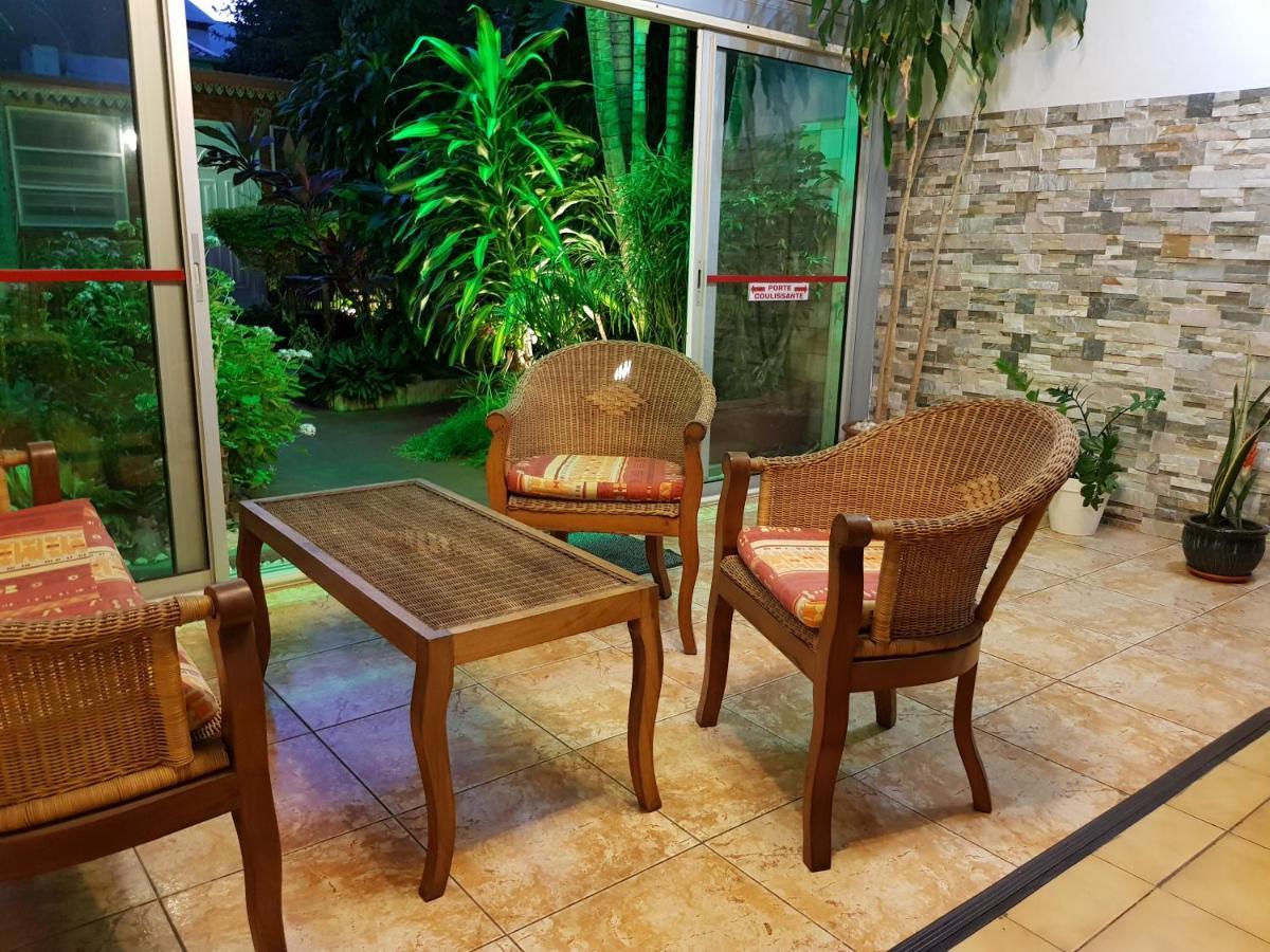 Hotel Chez Papa Daya Saint Pierre Ngoại thất bức ảnh