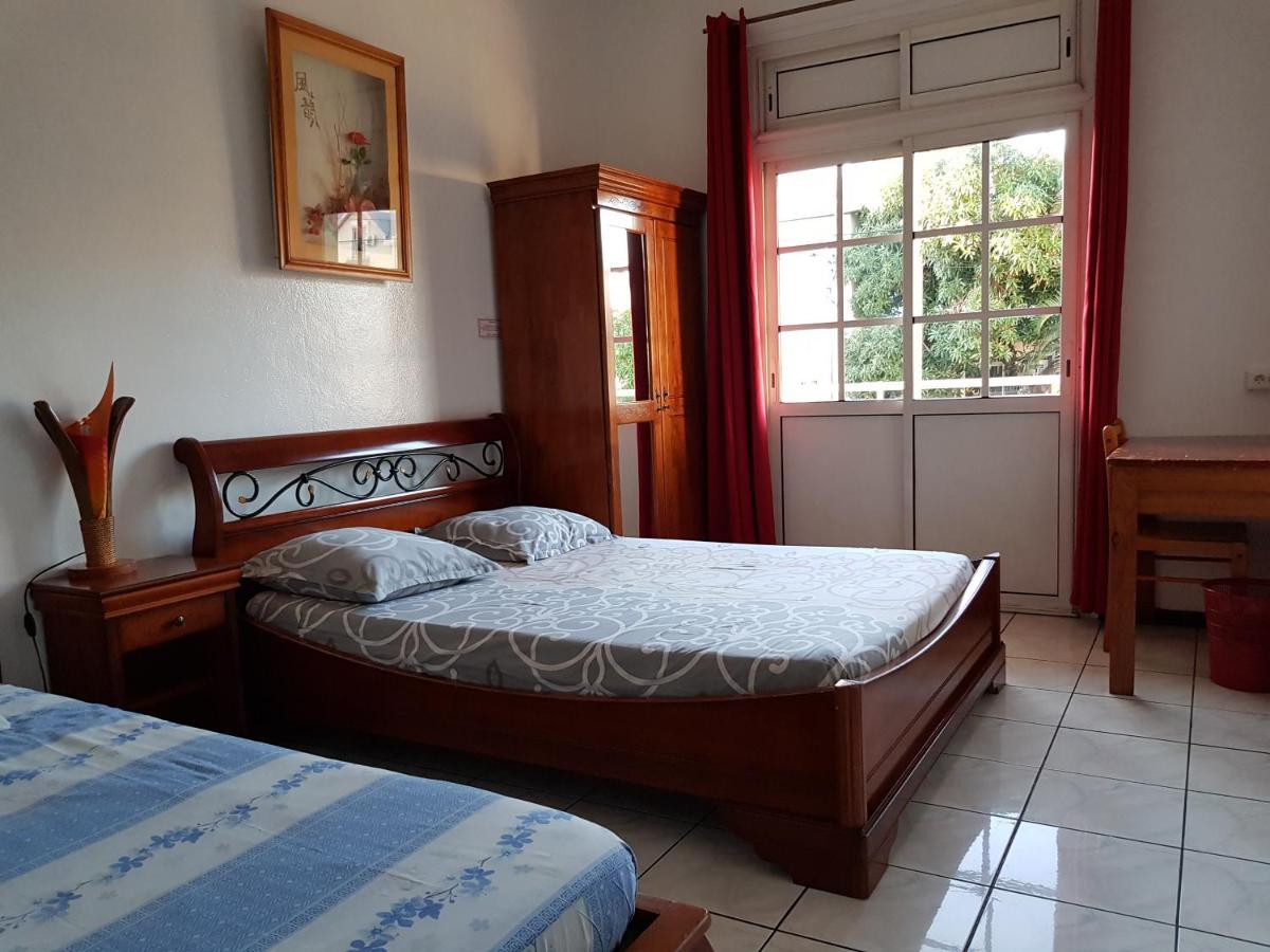 Hotel Chez Papa Daya Saint Pierre Ngoại thất bức ảnh